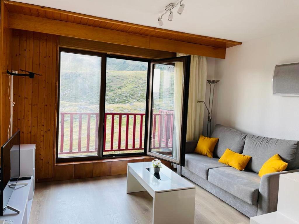 Mikka Frontera Family 337 Apartment ปาสเดลากาซา ภายนอก รูปภาพ