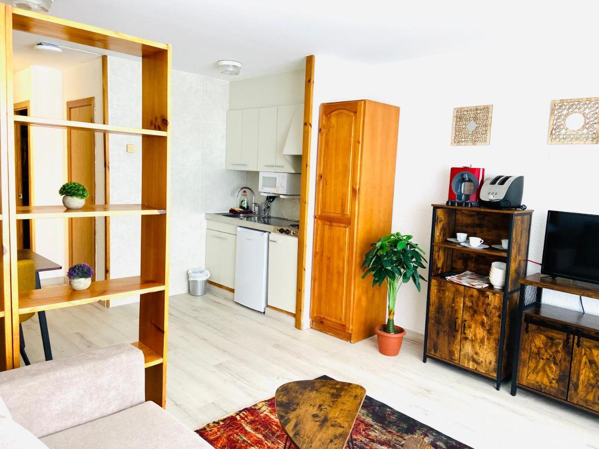 Mikka Frontera Family 337 Apartment ปาสเดลากาซา ภายนอก รูปภาพ